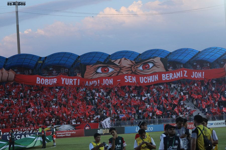 FK Andijon muxlislari